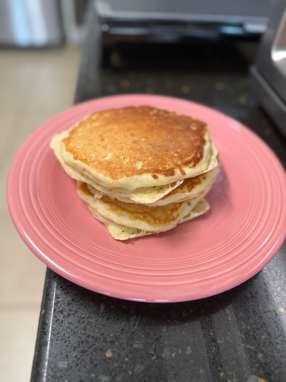 Yummy hot fluffy pancakes!